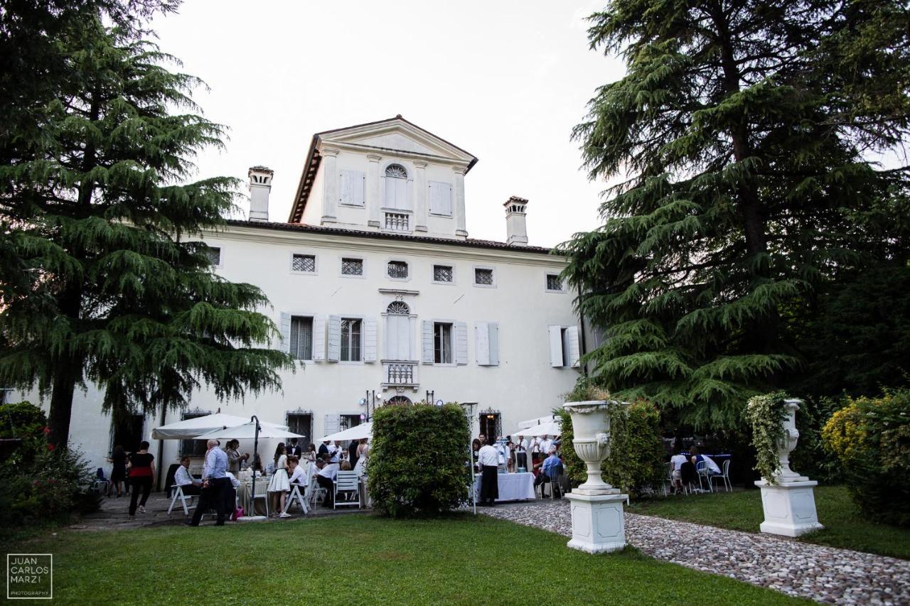 Villa Cigolotti Vivaro Esterno foto